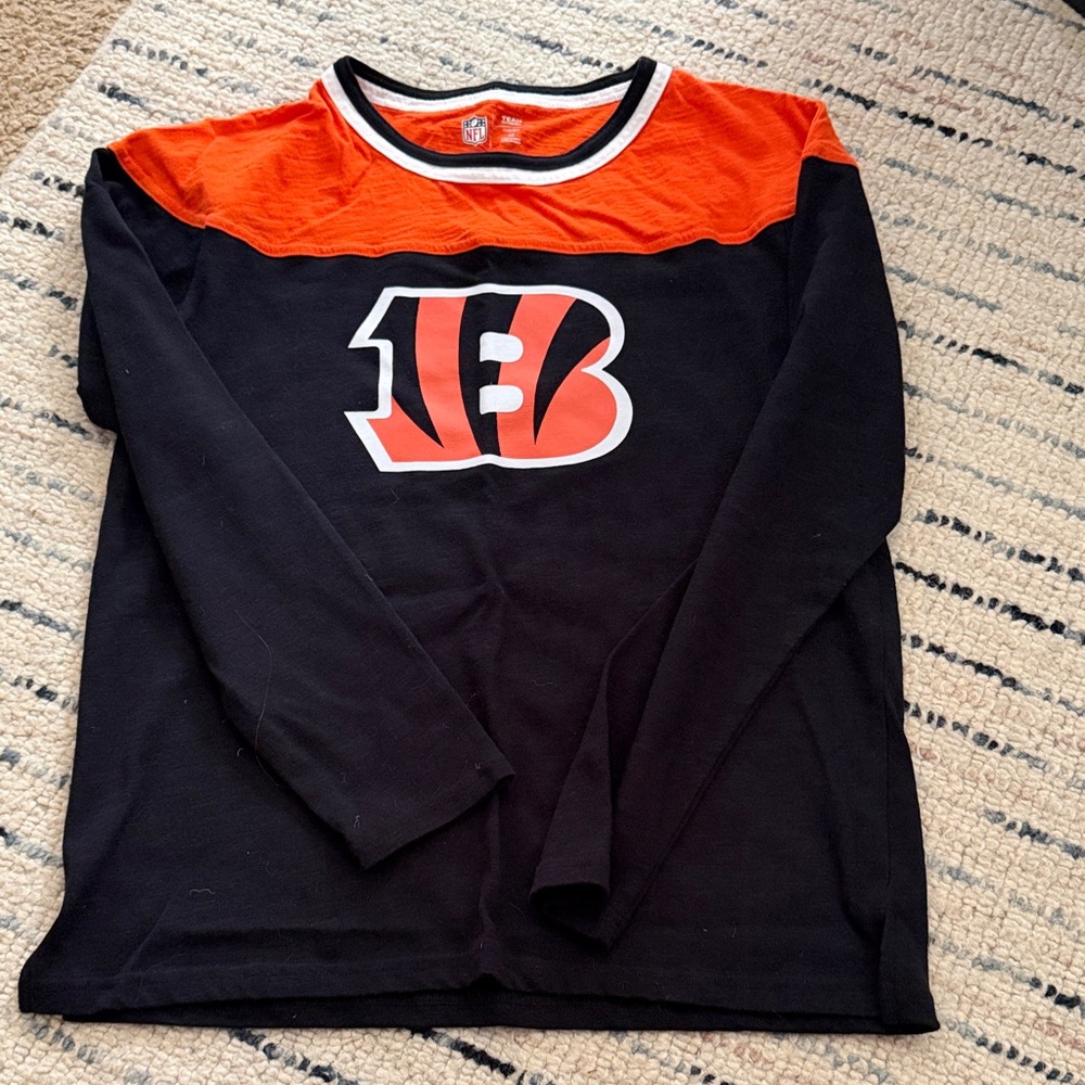 5- NFL Bengals Orange Short Sleeve Tee - Picture 3 of 7
